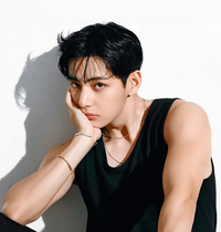 “뷔가 작곡한 한 잔”... BTS 뷔, 광고 비하인드컷 공개에 ‘심쿵’