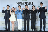 [포토] 인사하는 ‘어쩔수가없다’ 배우들