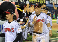 톨허스트 6이닝 무실점 ‘호투’→한화와 3경기 차! 염갈량 특급 칭찬 “선발로서 완벽한 역할 해줬어” [SS잠실in]