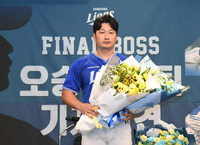 “훈련하고 있다”는 끝판대장, ‘은퇴 선언’ 후 달라진 것…조금씩 내려놓는 ‘승부’ [SS시선집중]