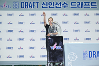 신한은행, 2025~26 WKBL 신인 드래프트 ‘전체 1순위 지명권’ 획득 [SS현장]