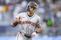 이정후, 3개월 만에 짜릿한 ‘홈런포’→장타 2개로 ‘멀티히트’ 작렬