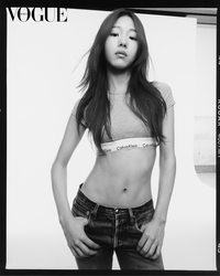 데뷔하고 처음 맞아?…모델 뺨치네, 신인 걸그룹 앳하트