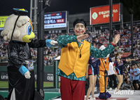 사직구장에서 더위 날리자! 롯데, 여름밤 수놓을 ‘서머 나이트 시리즈’ 진행