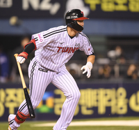 ‘단독 선두’ LG, 더 강해진다…‘출루머신’ 복귀가 보인다→“9월 중순 예상” [SS시선집중]