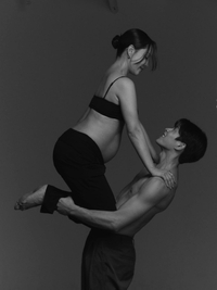 “몸과 마음이 하나된 순간”...임정희♥김희현 부부, 눈부신 만삭 퍼포먼스