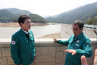 김진태 지사, 예비비·재난관리기금 투입해 급수 지원