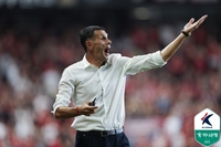 무패 깨진 전북, 포옛 감독은 담담했다 “우리 선수들 축하, 크게 달라질 것 없다”[현장인터뷰]