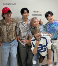 이승기, 의외의 장소에서 근황 포착…장근석과 FT아일랜드 응원 [★SNS]