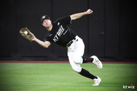 “절박함 있고, 전력질주 인상적” 외인 특유의 ‘고집’도 없네…스티븐슨, KT ‘순위 반등’ 핵심으로 ‘거듭’ [SS시선집중]