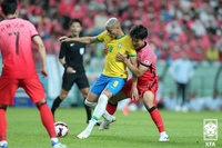 홍명보호, 10월 브라질과 정면 충돌…韓축구, 카타르 16강전 이후 2년 10개월만 리턴매치