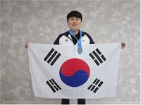 ‘무빙타깃 최강자’ 정유진, 金·銀·銅 다 땄다!…50m 소총3자세도 메달 행진