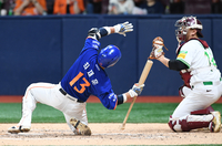 [포토]한화 최재훈, 깜짝이야!