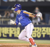 [포토] 박승규, 5회 좌전안타