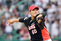 [포토]KIA 선발 김도현, 힘차게!