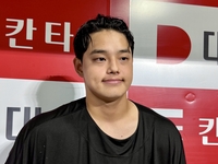 감격의 ‘데뷔 첫 10승’-문동주 “15승? 최선을 다해보겠습니다…효자 구종은 ‘포크볼’” [SS스타]