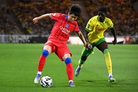 이적시장 끝나가는데…이강인 향한 ‘오퍼’ 있다, 결국 문제는 고액의 이적료+PSG의 결단