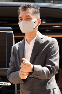 검찰, SM엔터 주가 조작 혐의 김범수 카카오 창업자 징역 15년 구형