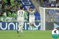 전북, 울산과 ‘현대가더비’ 2-0 완승…최하위 대구는 수원FC 꺾고 17경기만 승리(종합)
