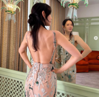 손예진, 등허리 다 보이는 옷 입고 당당하게 [★SNS]