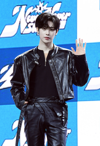 [포토]제로베이스원 리키, 정규 1집으로 컴백했어요!