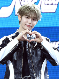 [포토]제로베이스원 김태래, 많이 사랑해 주세요!