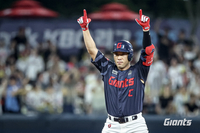 ‘확대 엔트리’ 이름 빠졌다니…‘롯데 심장’ 전준우 언제쯤 돌아오나→김태형 감독 “다음 일정 봐야” [SS잠실in]