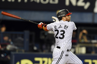 [포토]LG 오스틴의 1타점 희생타