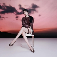 송혜교, 트렌디와 클래식 모두 소화한 완벽 비주얼