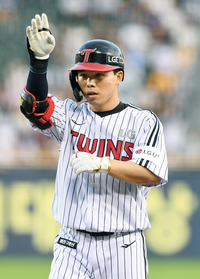 [포토]LG 문성주, 안타 세리머니