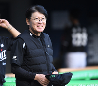 ‘7-2→7-8→9-8’ KT, 롯데에 짜릿한 역전승! 강철매직 “포기하지 않는 집중력 보여줬다” [SS수원in]