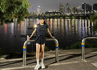 가수 송가인, 한강 야간 러닝으로 건강미 발산…“런린이는 걷기부터”