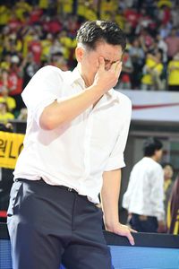 ‘디펜딩 챔피언’ LG의 올시즌 ‘팀 컬러’는? 조상현 감독 “단단한 농구 선보일 것”