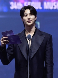 변우석, 유재석 민박집 직원된다…‘유재석 캠프’ 합류[공식]