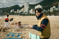 ‘고백의 역사’ 윤상현, ‘제2의 조정석’ 되나?…5대5 가르마+사투리 ‘감초캐’ 맹활약