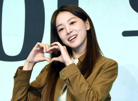 이정재·양조위, 한 프레임에 담긴 전설들…“위대한 예술가와!”