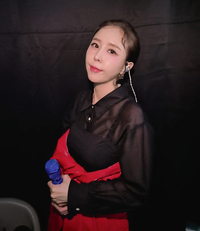 문원과의 신혼집까지 준비한 신지, 본업 근황 “오늘도 열일”