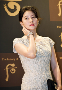 ‘단 1회’ 이영애, 초절정기에도 토크쇼 좌절…다시 도전?