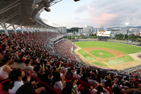 ‘미친 흥행’ KBO리그, 지난해 기록 넘었다! 단일 시즌 역대 최다 관중 신기록