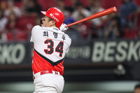 2루타 500개-1700타점 그리고 4400루타…‘레전드’ 최형우, 어디까지 뻗어갈까 [SS스타]