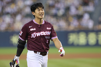 [공식] 120억원의 ‘가치’→LG 톨허스트 제쳤다! 키움 송성문, 8월 월간 MVP 선정