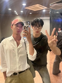 ‘시간이 멈췄으면’…로이킴-추영우, 음악과 팬심으로 깊어진 우정