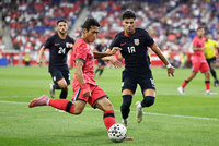 스리백 공격의 핵심은 ‘사이드백’ 밋밋했던 미국전 측면 분위기, 정상빈이 새바람 불어넣을까