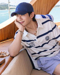 배우 정해인, 해변의 남신으로 변신…화보서 ‘심쿵 미소’ 발산