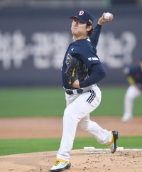 [포토] 곽빈 ‘승리를 위한 역투’