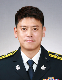 KIA, 11일 특별 시구자 초청…무안공항 여객기 사고 수습 최인후 소방관