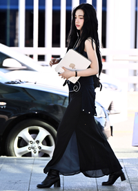 에스파(aespa) 카리나, 걸음걸이 마저 우아해! [포토]