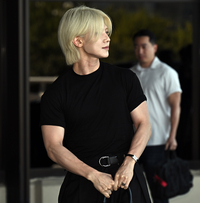 세계적인 보이그룹 에이티즈(ATEEZ) 멤버 여상, 팬심을 자극하는 근육으로 꽉 찬 강인한 팔뚝!