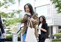 [포토]법원 출석 민희진 전 대표, 여유 있는 미소