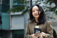 [포토]민희진 전 대표, 미소 띤 얼굴로